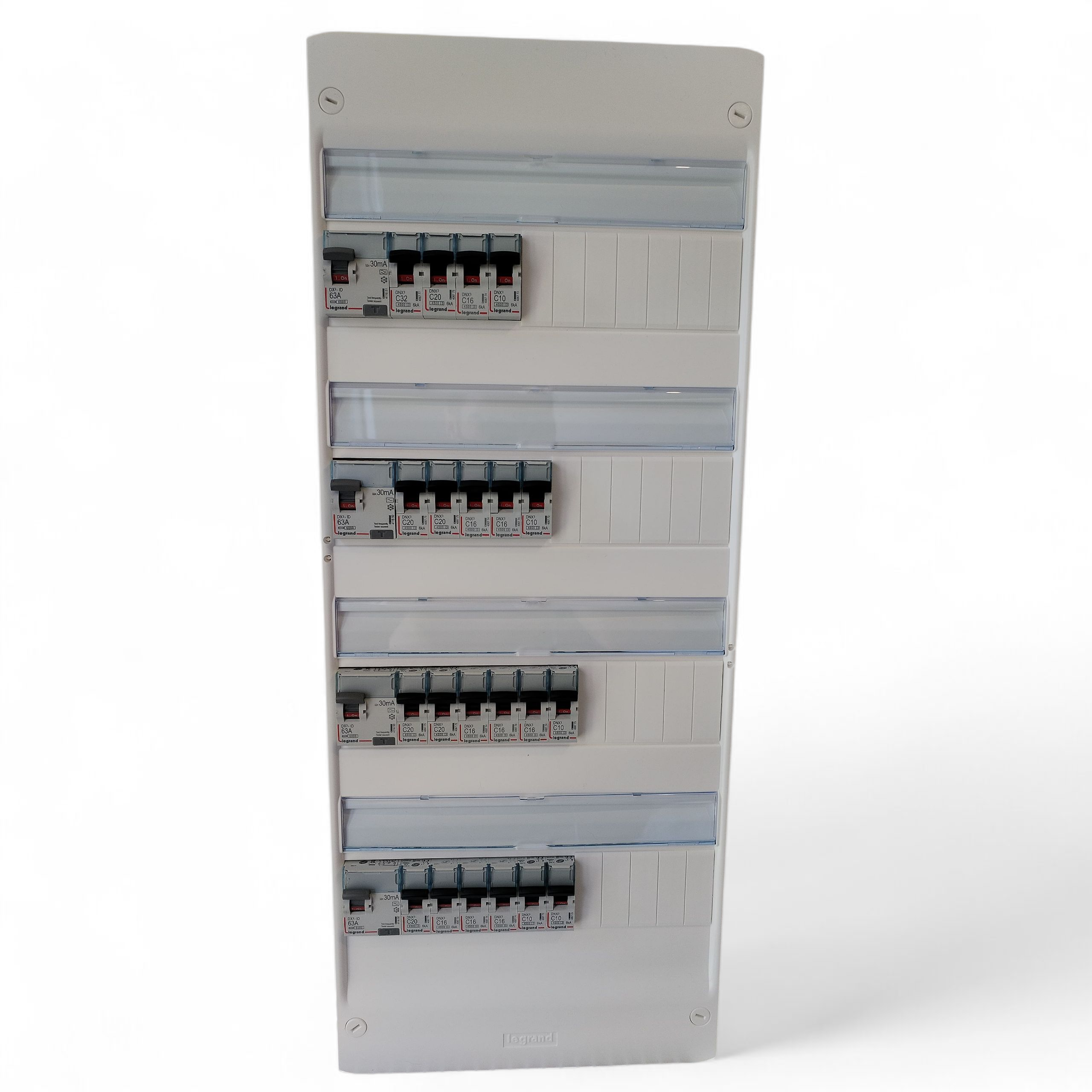 Tableaux électrique pré-équipé LEGRAND 4 rangées - 4ID 63A + 21 disjoncteurs